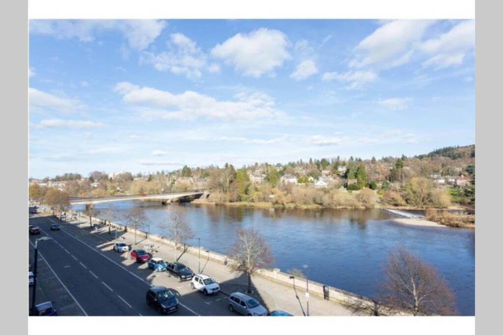 Stunning 2 Bedroom River View Apartment Perth Exterior foto