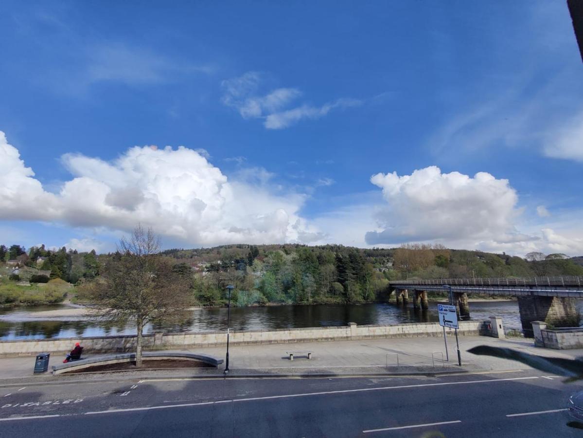Stunning 2 Bedroom River View Apartment Perth Exterior foto